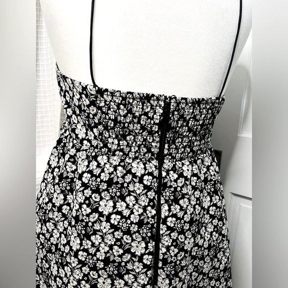 ALICE + OLIVIA • MELVINA FLORAL MINI DRESS - Picture 7 of 11